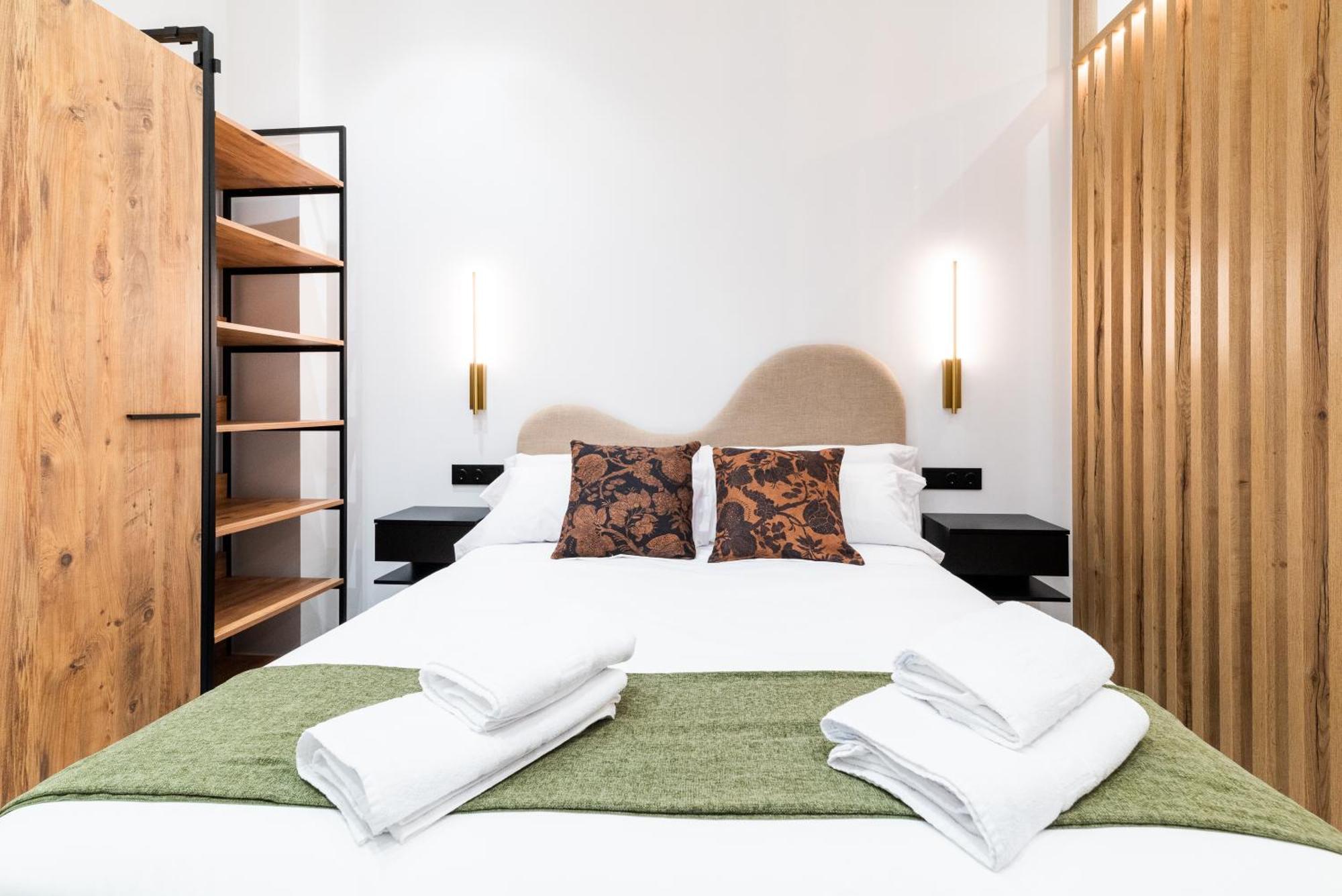 Albahaca Haven Luxury Center Apartment Granada Exterior photo
